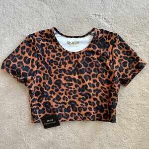 Skatie Leopard Cropped Short Sleeve Bikini Top